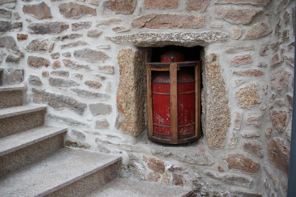 Гостевой дом Patio Da Caetana Freineda Экстерьер фото